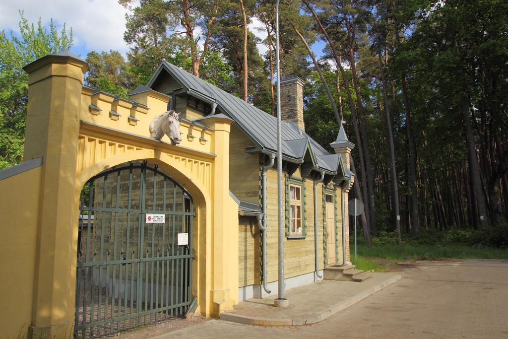 Cottage Dzintars Jurmala Luaran gambar